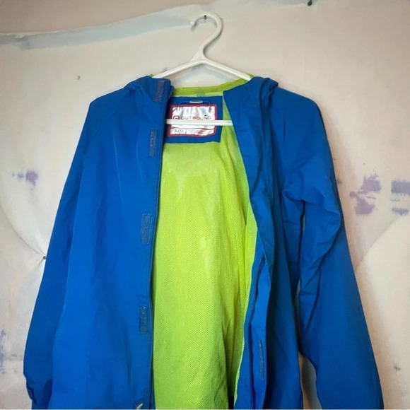 Youth jacket and youth shoe bundle - Picture 10 of 11